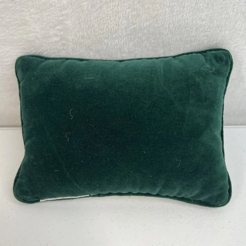 Vtg Merry Christmas Needlepoint Pillow Holiday Decor Green Velvet Bead‎ Detail